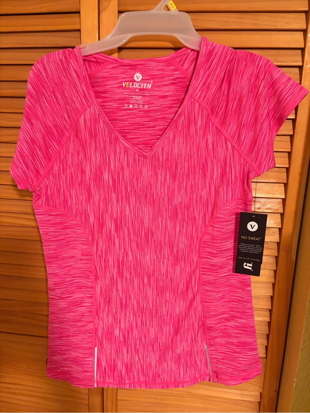 Velocity Hot Pink Heathered V-Neck Short Sleeve Active Tee